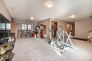 517 Springen Ave, Fergus Falls, MN 56537 - Photo 35