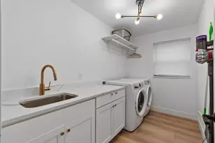 1820 McKinley Street NE, Minneapolis, MN 55418 - Photo 29