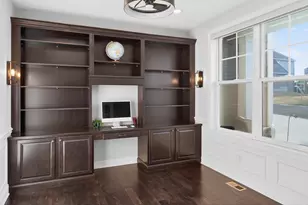 9889 Frederick Pl, Eden Prairie, MN 55347 - Photo 3