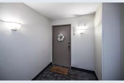 10301 Cedar Lake Road #320, Minnetonka, MN 55305 - Photo 19