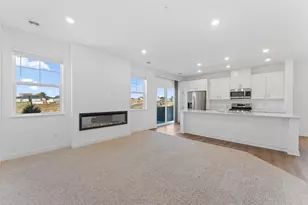 10523 Harbor Ln N, Maple Grove, MN 55369 - Photo 5