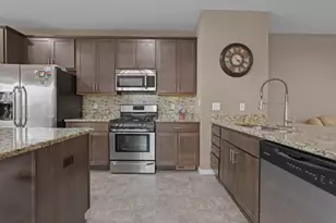 11920 Emery Village Dr N, Champlin, MN 55316 - Photo 19