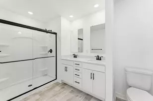 10529 Harbor Ln N, Maple Grove, MN 55369 - Photo 15