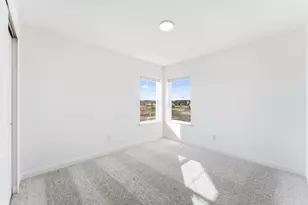 10529 Harbor Ln N, Maple Grove, MN 55369 - Photo 17