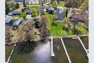 100 Peninsula Road, Medicine Lake, MN 55441 - Photo 3