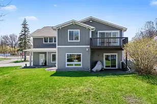 100 Peninsula Rd, Medicine Lake, MN 55441 - Photo 3