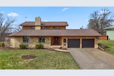 9134 Fox Run Circle, Eden Prairie, MN 55347 - Photo 1