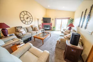 2714 Century Ct NE, Rochester, MN 55906 - Photo 13