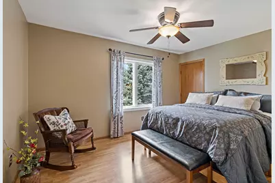 12120 87th Avenue N, Maple Grove, MN 55369 - Photo 17