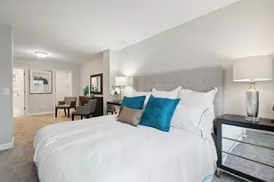 5327 Long Pointe Pass, Woodbury, MN 55129 - Photo 9