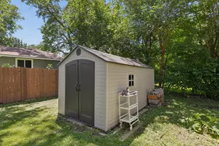 402 Jefferson Ave S, Edina, MN 55343 - Photo 19