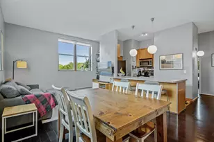 215 7th St NE, Minneapolis, MN 55413 - Photo 5