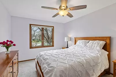 10001 Beard Avenue S, Bloomington, MN 55431 - Photo 27