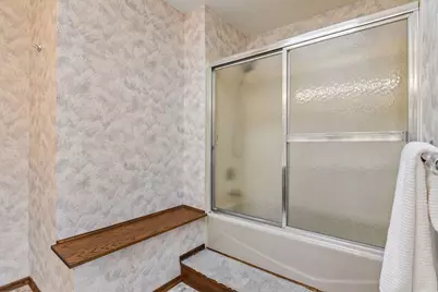 10001 Beard Avenue S, Bloomington, MN 55431 - Photo 21