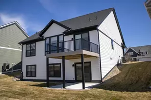 6621 Harvest Trl, Chaska, MN 55318 - Photo 5