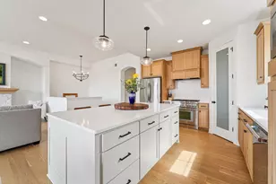 6621 Harvest Trl, Chaska, MN 55318 - Photo 15