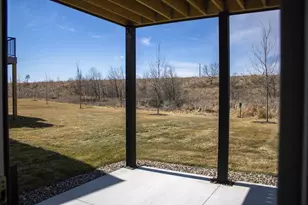 6621 Harvest Trl, Chaska, MN 55318 - Photo 7