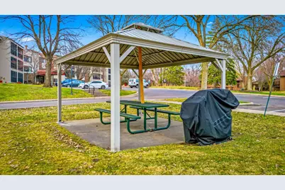 3150 Glen Oaks Avenue #105A, White Bear Lake, MN 55110 - Photo 23