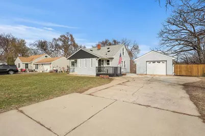 4755 Dominick Drive, Minnetonka, MN 55343 - Photo 3