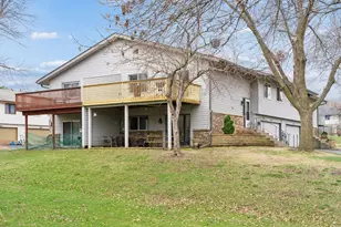 3553 Avon Dr, Woodbury, MN 55125 - Photo 19