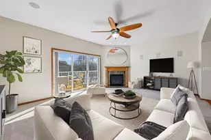 3264 Oak View Dr, Woodbury, MN 55129 - Photo 9