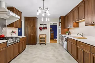 655 Keller Pkwy, Little Canada, MN 55117 - Photo 21