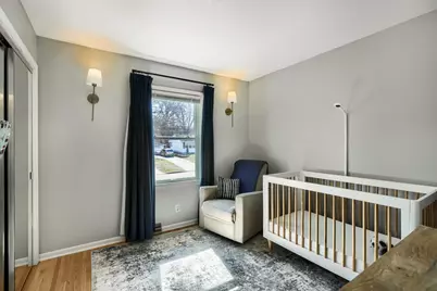 8605 Poplar Bridge Curve, Bloomington, MN 55437 - Photo 17