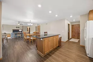 2846 Aurora Ct, Saint Cloud, MN 56303 - Photo 9