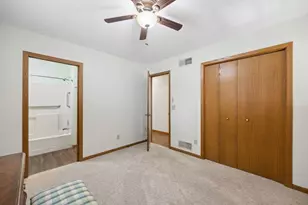 2846 Aurora Ct, Saint Cloud, MN 56303 - Photo 21