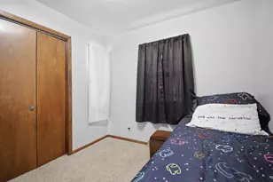 804 15th St NE, Austin, MN 55912 - Photo 17