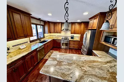 8128 Lower 129th Court, Apple Valley, MN 55124 - Photo 9