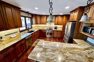 8128 Lower 129th Ct, Apple Valley, MN 55124 - Photo 9