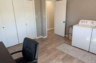 400 9th St SW, Wells, MN 56097 - Photo 21