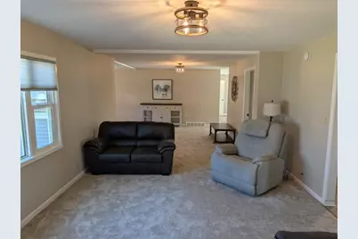 400 9th Street SW, Wells, MN 56097 - Photo 15