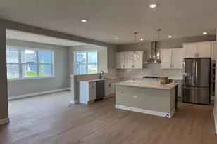 8593 183rd St W, Lakeville, MN 55044 - Photo 3