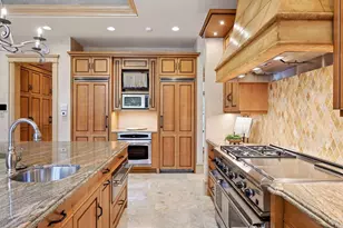 1989 Dwight Ln, Minnetonka, MN 55305 - Photo 21