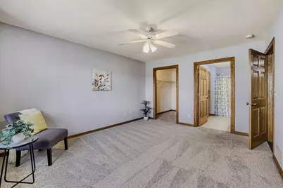 6236 Creekview Lane N, Brooklyn Park, MN 55443 - Photo 15