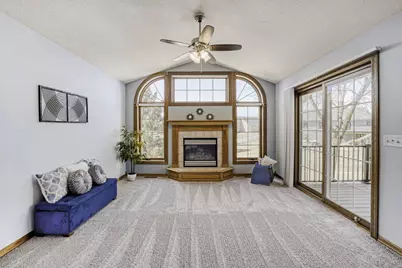 6236 Creekview Lane N, Brooklyn Park, MN 55443 - Photo 5