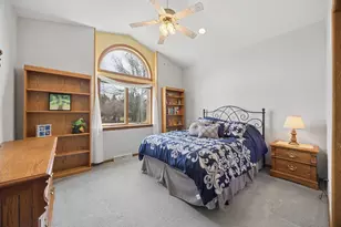 4465 Farmdale Cir, Saint Augusta, MN 56301 - Photo 19