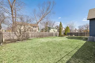 295 Oak Hill Dr, Shoreview, MN 55126 - Photo 45