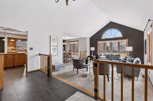 295 Oak Hill Dr, Shoreview, MN 55126 - Photo 7