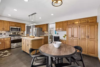 295 Oakhill Drive, Shoreview, MN 55126 - Photo 5