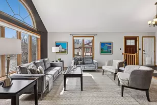 295 Oak Hill Dr, Shoreview, MN 55126 - Photo 15