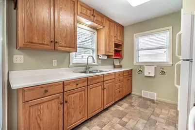 410 E Saint Charles Avenue, Fergus Falls, MN 56537 - Photo 19