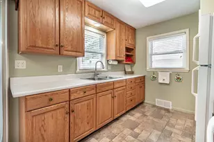 410 E St Charles Ave, Fergus Falls, MN 56537 - Photo 19