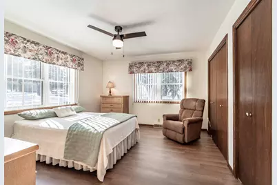 410 E Saint Charles Avenue, Fergus Falls, MN 56537 - Photo 25