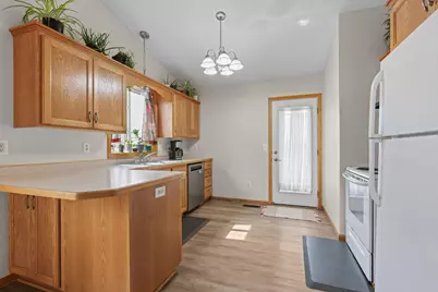 955 Rush Landing Court, Rush City, MN 55069 - Photo 11