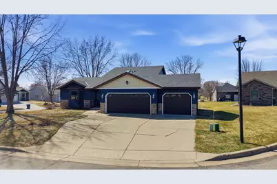 727 Garden Place, Sauk Rapids, MN 56379 - Photo 1