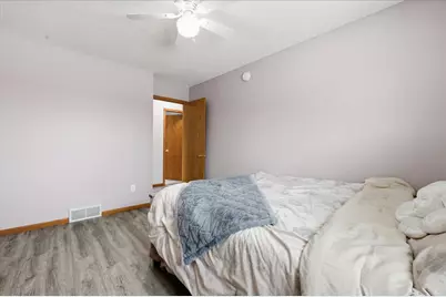 727 Garden Place, Sauk Rapids, MN 56379 - Photo 35