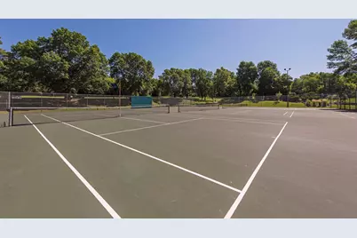 8706 Westwind Circle, Eden Prairie, MN 55344 - Photo 45